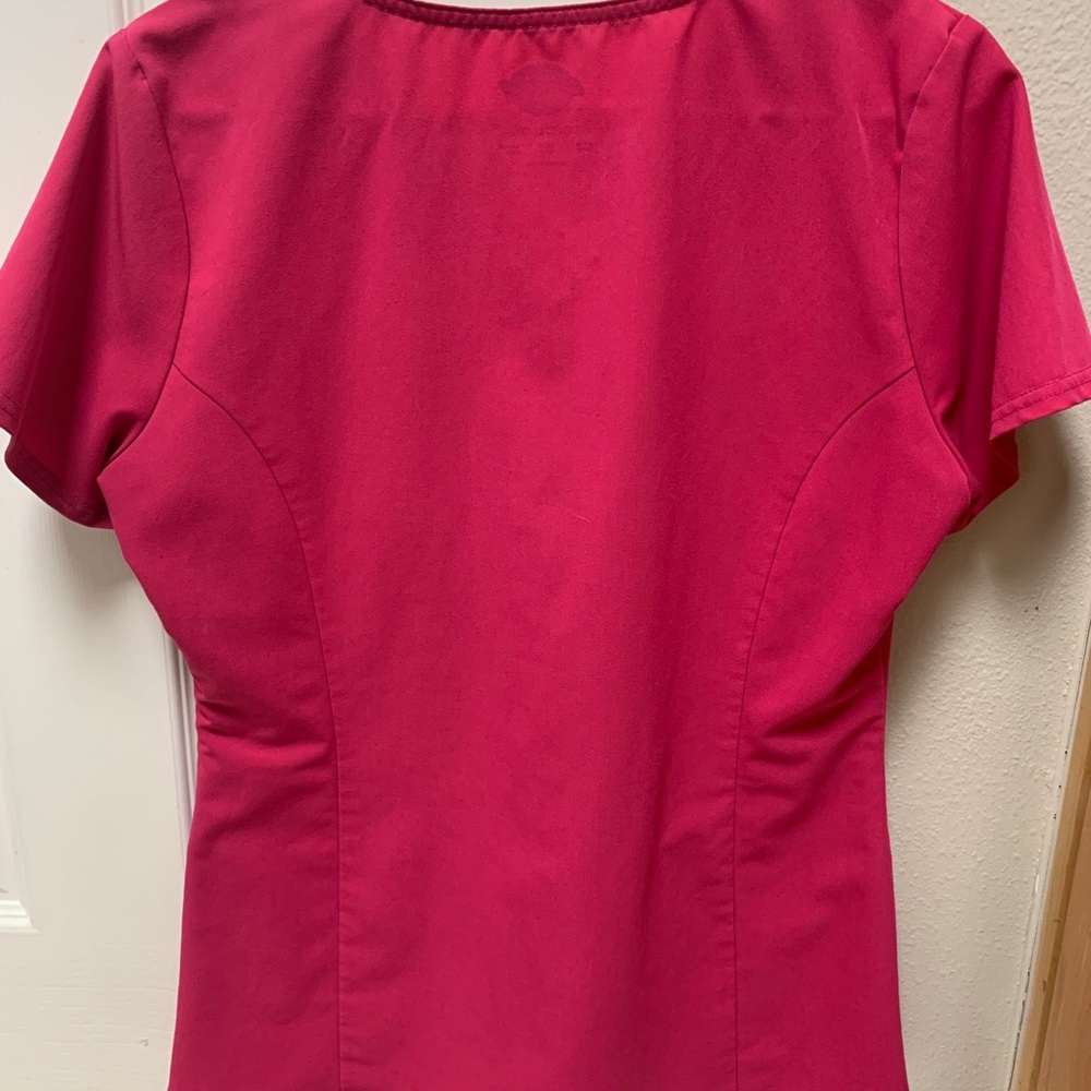 Scrubs - Picture 2 of 9